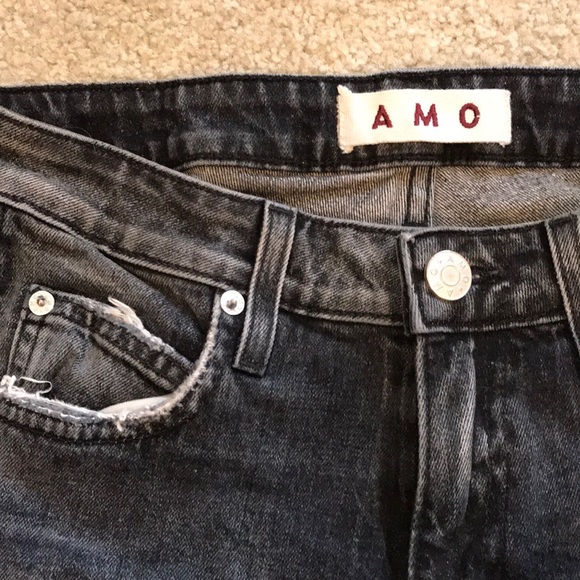 AMO mid rise cropped flare Jean size 26 - Picture 2 of 3
